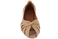 BILLI BI BALLERINA I BEIGE SKIND MED LAK LOOK