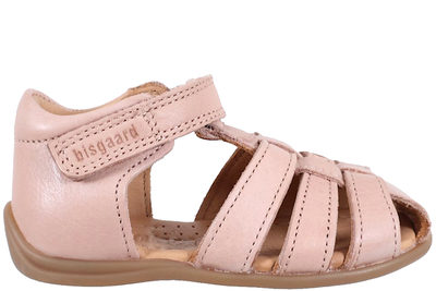 salg af BISGAARD CARLY SANDAL I NUDE GLAT SKIND