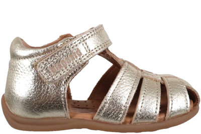 salg af BISGAARD CARLY SANDAL I GULDFARVET GLAT SKIND