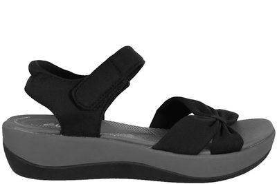 salg af CLARKS ARLA SHORE SANDAL I SORT TEKSTIL