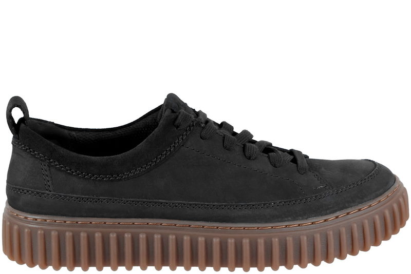salg af CLARKS TORHILL LACE SKO I SORT NUBUCK