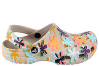 salg af CROCS CLASSIC RETRO SUMMER CLOG I BEIGE GUMMI MED BLOMSTER