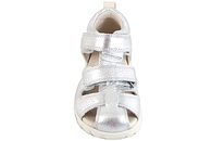 ECCO MINI STRIDE SANDAL I METALLIC SØLVFARVET GLAT SKIND