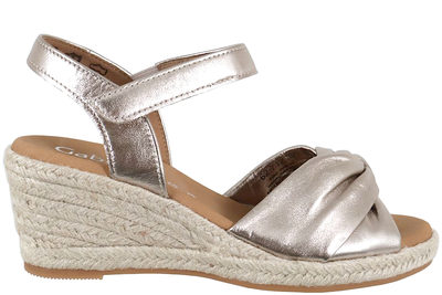 salg af GABOR SANDAL PÅ KILEHÆL I METALLIC SKIND