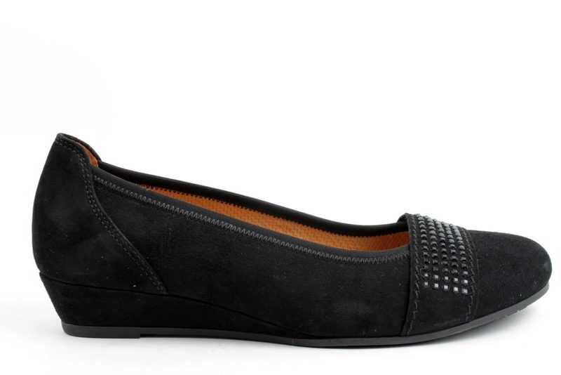 gabor ballerina shoes