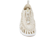 KEEN UNEEK 03 W WHITE TRAVESANDAL I CREMEHVIDT FLETTET ELASTIK