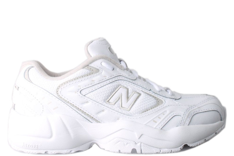 K b NEW BALANCE MOYEN Her Salg af Sneakers til kvinder