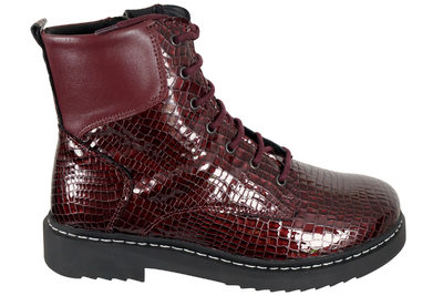 salg af NEW FEET STØVLE I MØRKERØDT SKIND MED KROKO-LOOK