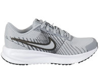 salg af NIKE RUN DEFY SNEAKERS I LYSEGRÅ TEKSTIL