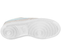 NIKE SNEAKERS MED LYSEBLÅT NIKE LOGO