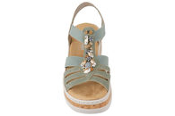 RIEKER SANDAL I GRØNT PU MED KONKYLIER