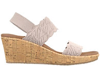 salg af SKECHERS BEVERLEE TIMELESS TOUCH.