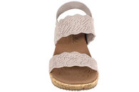 SKECHERS BEVERLEE TIMELESS TOUCH.