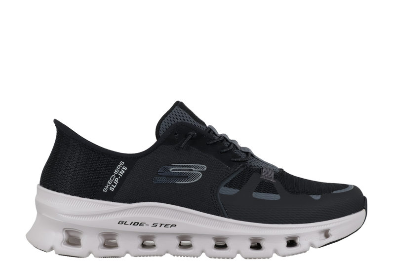 salg af SKECHERS GLIDE-STEP PRO I SORT TEKSTIL