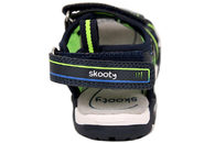 SKOOTY MED EN HAJ PÅ SIDEN