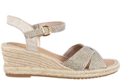 salg af TAMARIS SANDAL I GULD TEKSTIL PÅ KILEHÆL