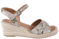 salg af TAMARIS SANDAL PÅ KILEHÆL I TEKSTIL MED SLANGE LOOK