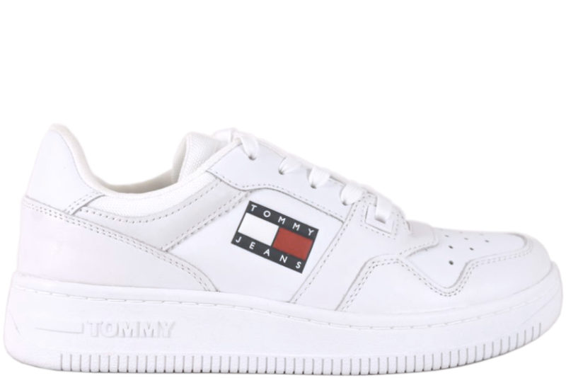 Undertrykke Lull bad Køb TOMMY HILFIGER TOMMY JEANS RETRO BASKET WMN HVID SNEAKERS Her - Salg af  Sneakers til kvinder